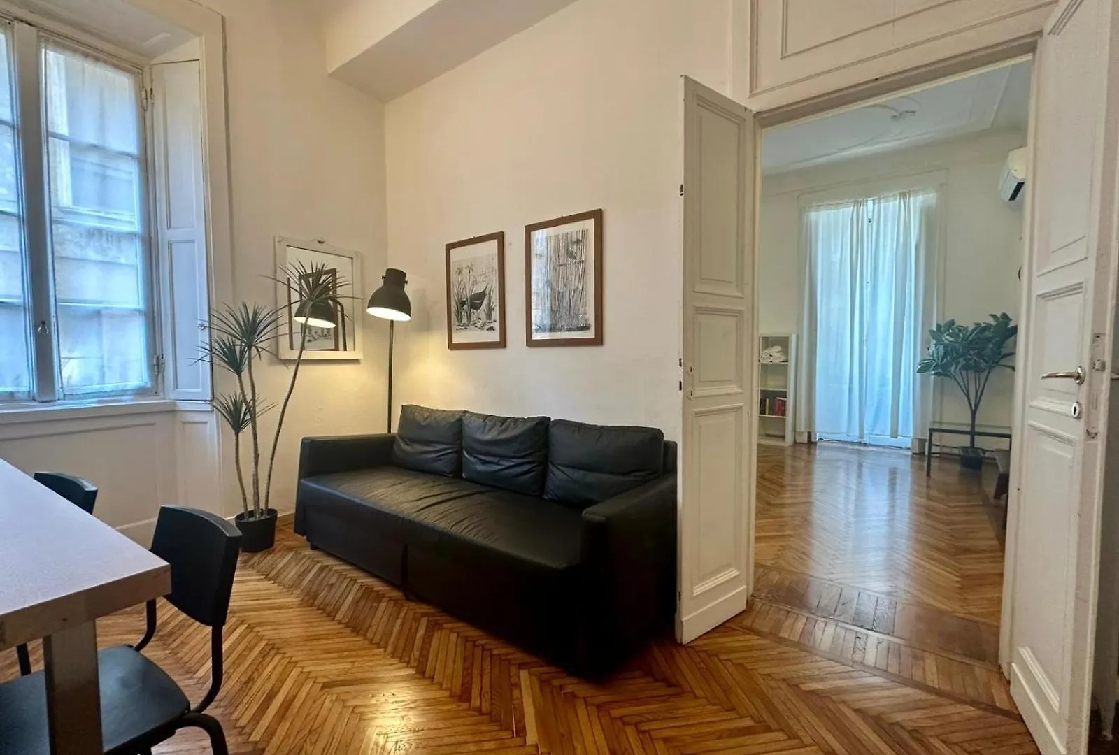 Casa Milano - Classic Elegance, Balcony